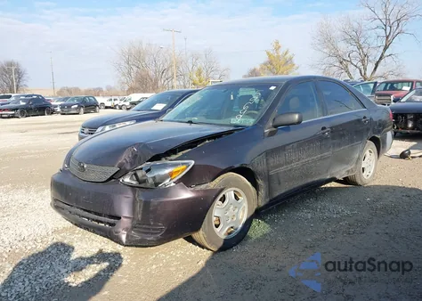 2003 Toyota Camry Le V6 from USA, damaged, VIN 4T1BF32K83U559649